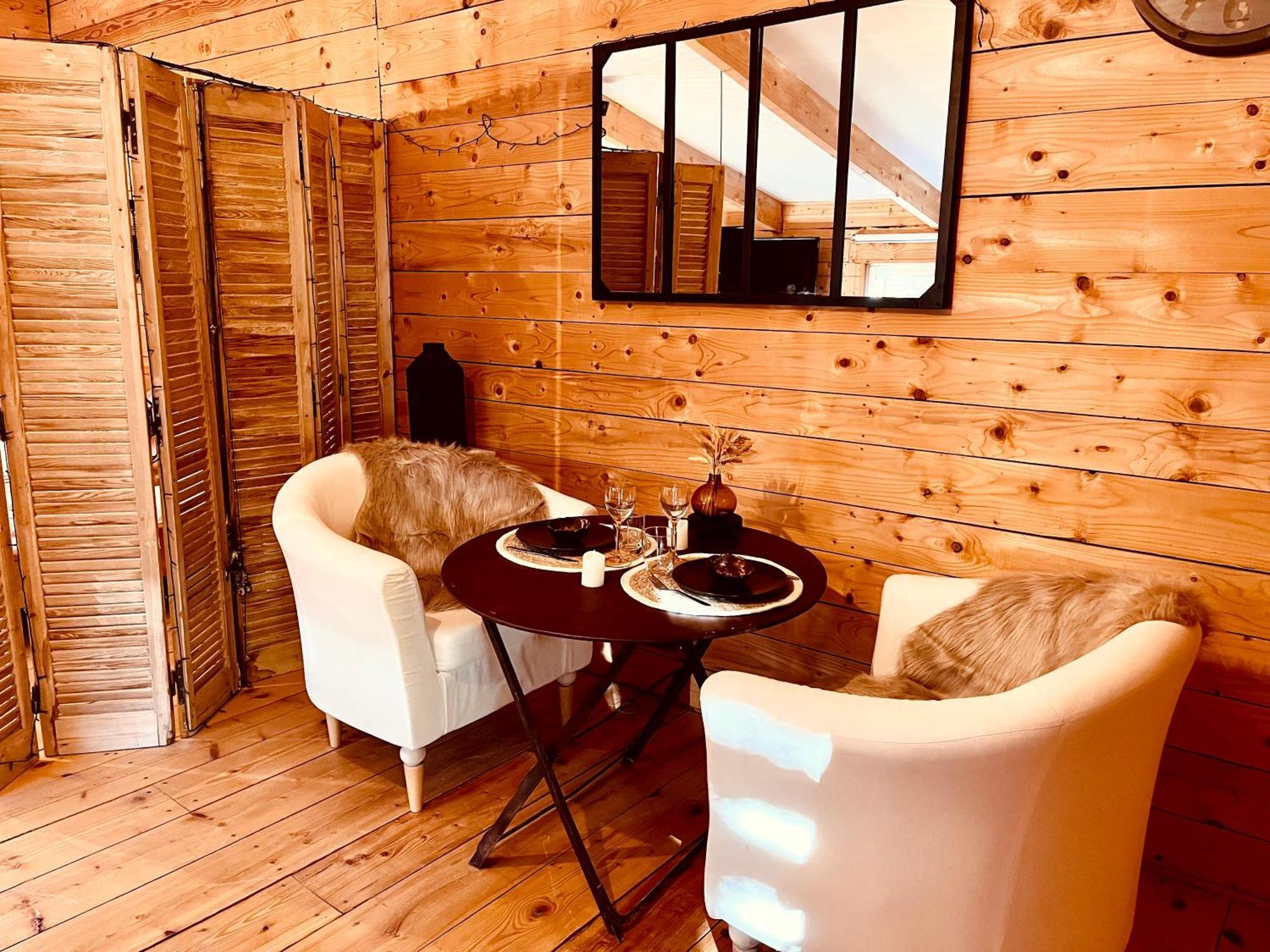 Domaine Amourella Aparthotel Льомбеск Стая снимка
