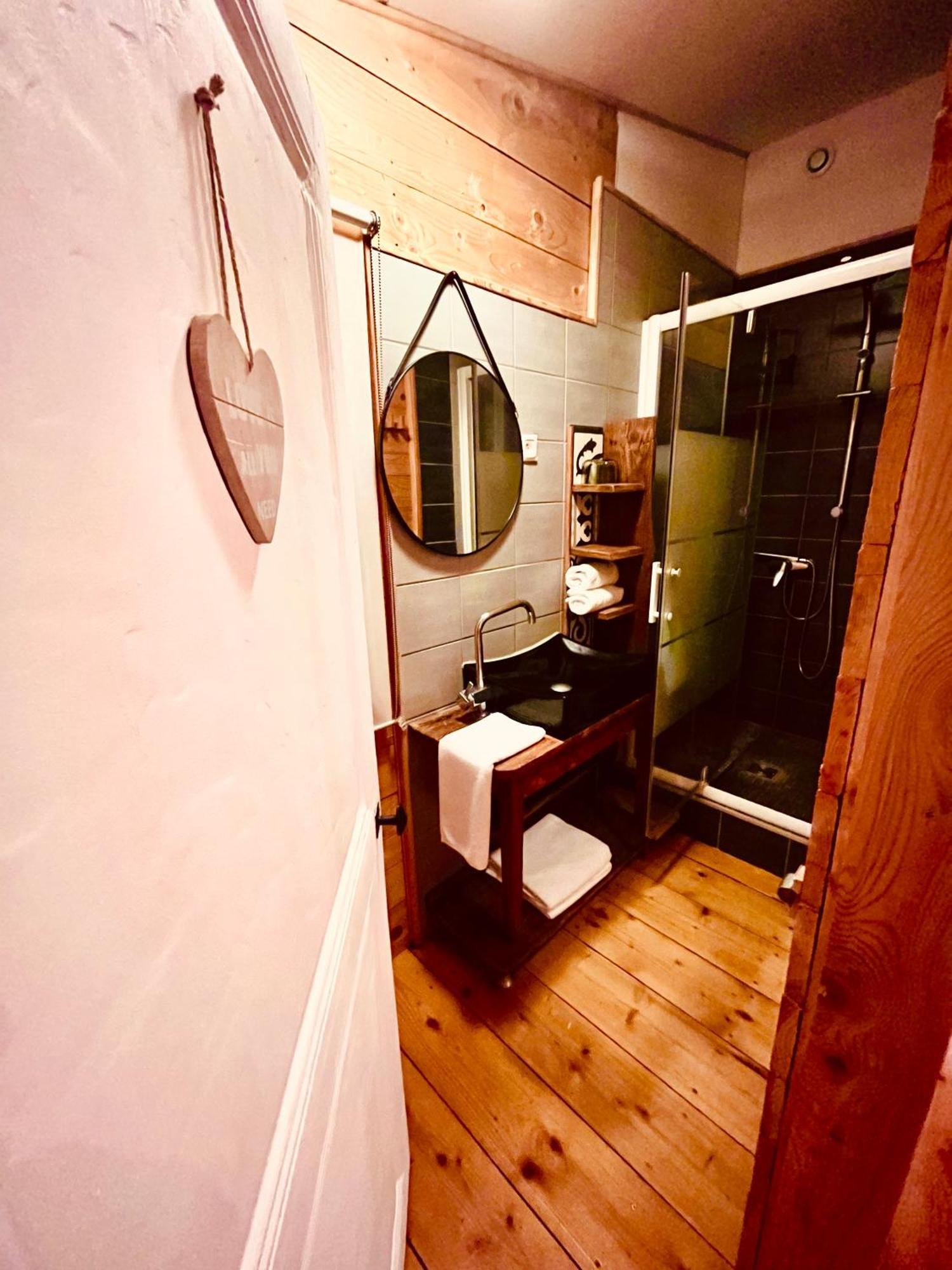 Domaine Amourella Aparthotel Льомбеск Стая снимка
