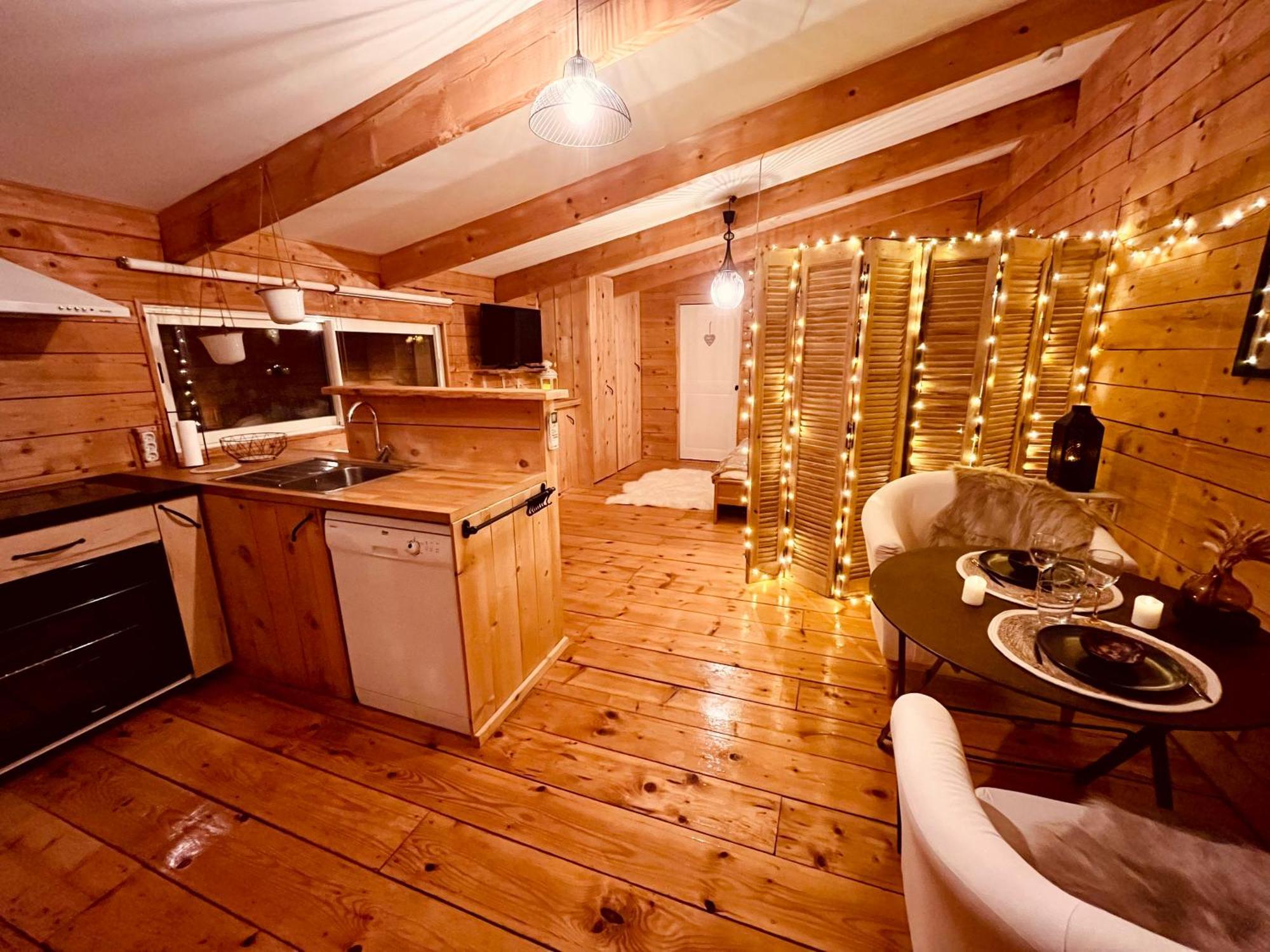 Domaine Amourella Aparthotel Льомбеск Стая снимка